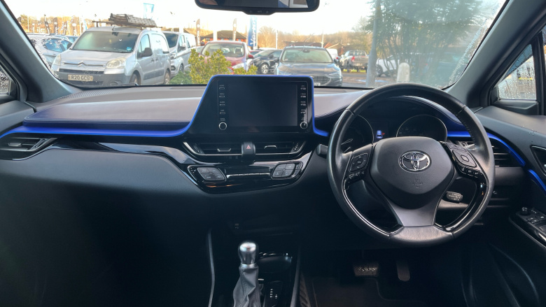 Toyota C-HR 2.0 Hybrid Dynamic 5dr CVT Hybrid Hatchback